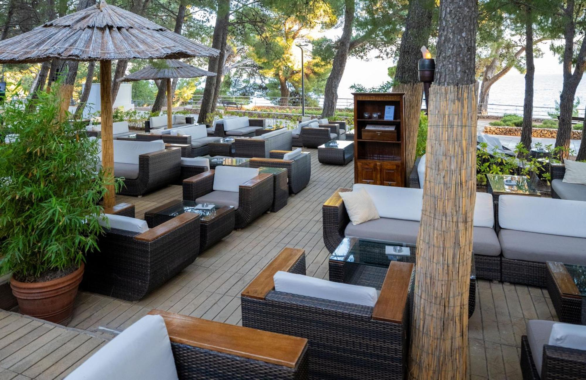 Bluesun Hotel Elaphusa Bol Luaran gambar